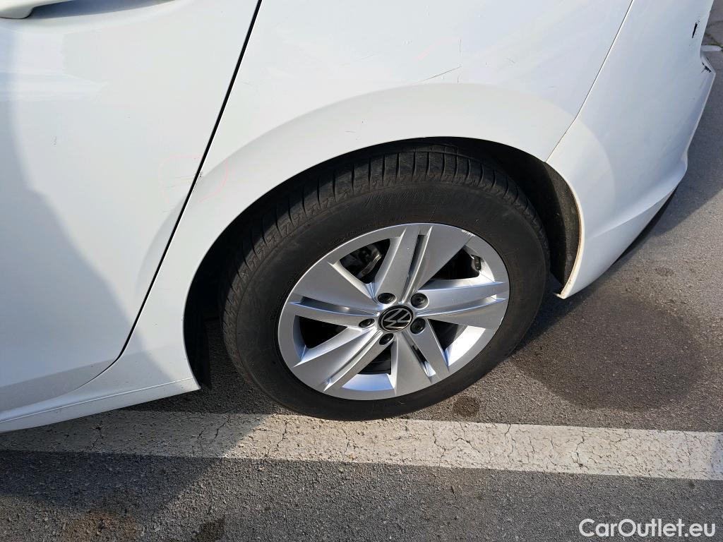  Volkswagen  Golf  VOLKSWAGEN / 2020 / 5P / berlina con portón 2.0 TDI 85kW (115CV) #32