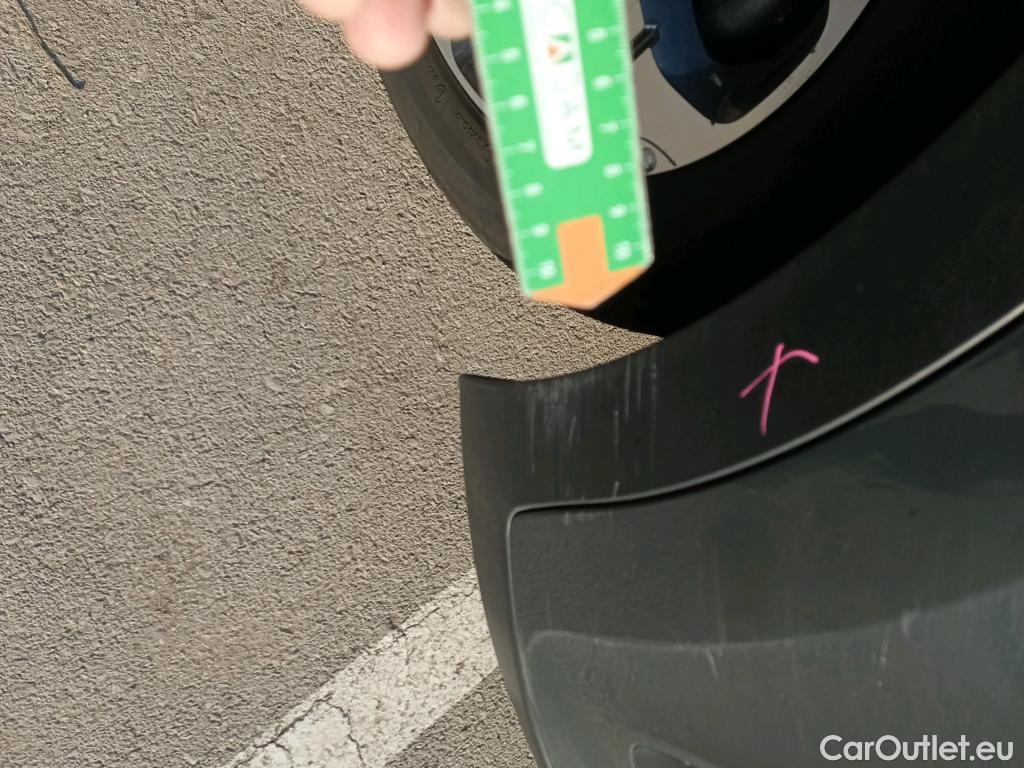  KIA  Sportage KIA  1.6MHEV Drive 100kW(136CV) 4x2(Crist Tintados)(CX) #33