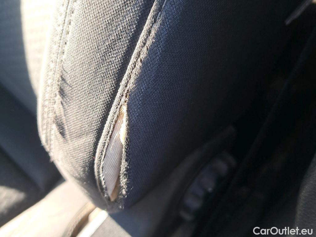  Ford  Kuga FORD  / 2016 / 5P / todoterreno 1.5 EcoBoost 88kW 4x2 Trend+ (CX) #22