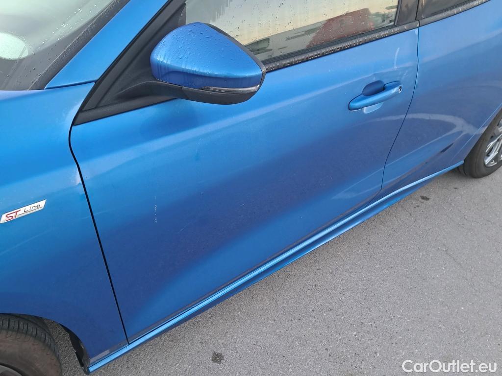  Ford  Focus FORD  / 2018 / 5P / berlina con portón 1.0 Ecoboost MHEV 92kW ST-Line Style SIP (AC2) #5