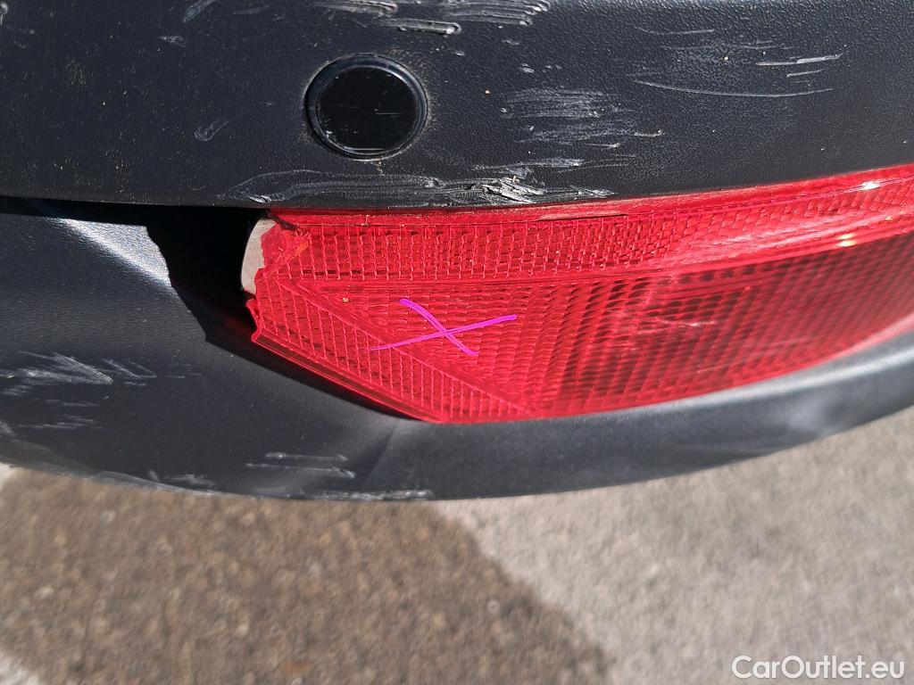  Ford  Kuga FORD  / 2016 / 5P / todoterreno 1.5 EcoBoost 88kW 4x2 Trend+ (CX) #31