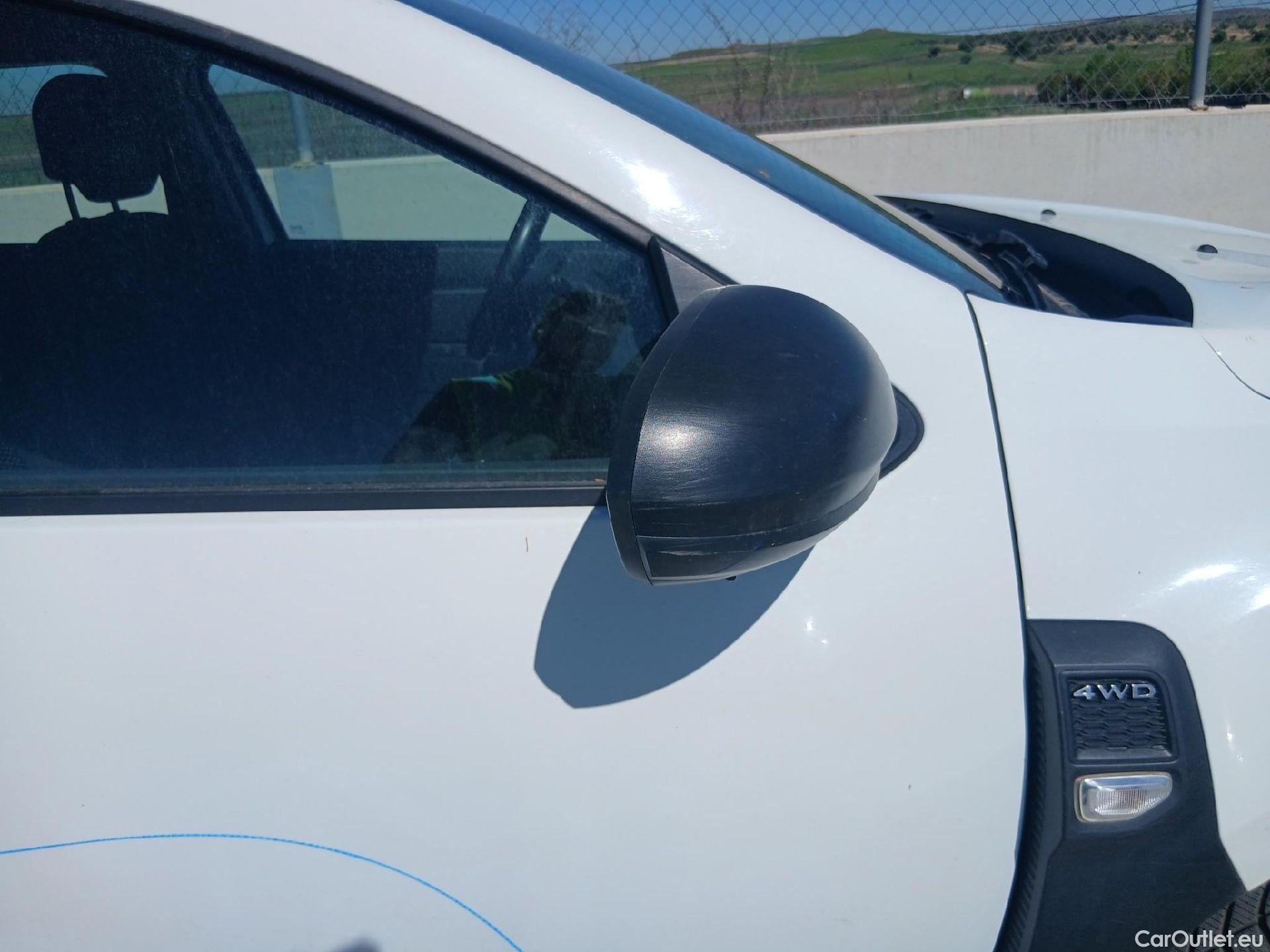  Dacia  Duster DACIA  / 2018 / 5P / todoterreno Comfort Blue dCi 85kW (115CV) 4X4 #44