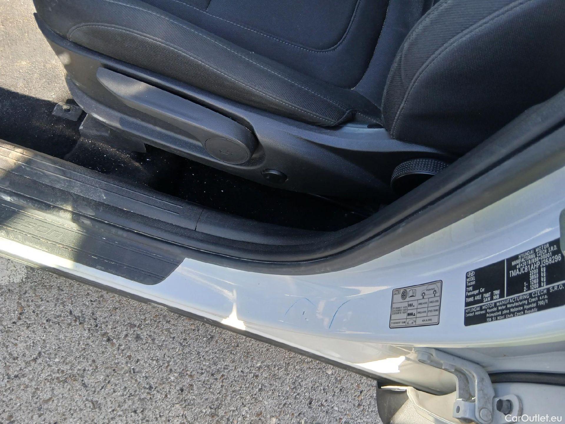  Hyundai  Tucson HYUNDAI  / 2020 / 5P / todoterreno 1.6 CRDI 100kW (136CV) 48V Maxx DCT 4x4 #23