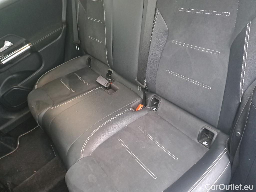  Mercedes  B-Klasse MERCEDES-BENZ Clase B / 2019 / 5P / monovolumen compacto B 200 d #16