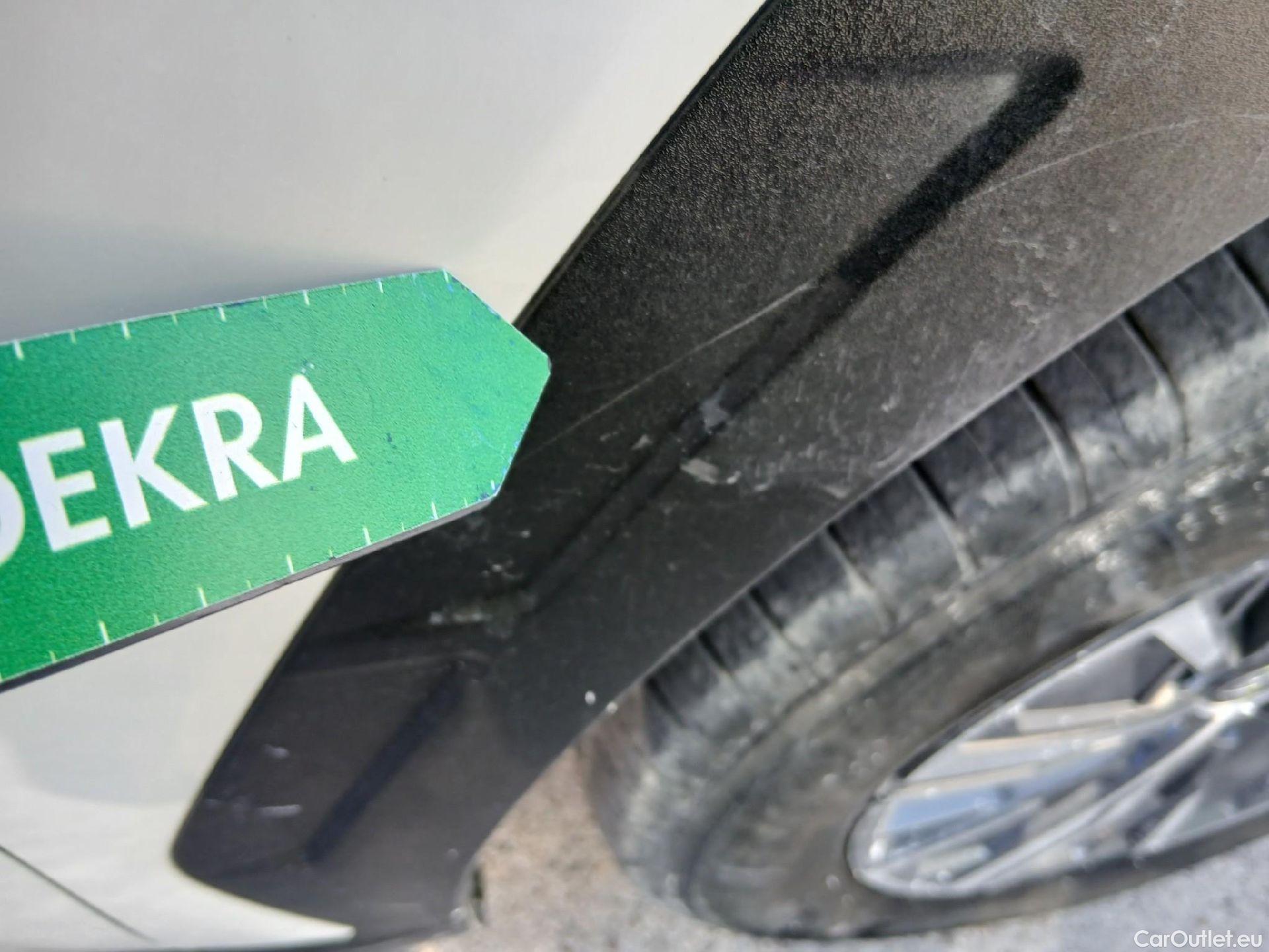  Hyundai  Tucson HYUNDAI  / 2020 / 5P / todoterreno 1.6 CRDI 100kW (136CV) 48V Maxx DCT 4x4 #61