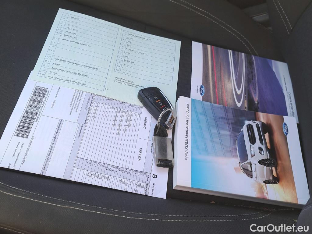  Ford  Kuga FORD  / 2016 / 5P / todoterreno 1.5 EcoBoost 88kW 4x2 Trend+ (CX) #7