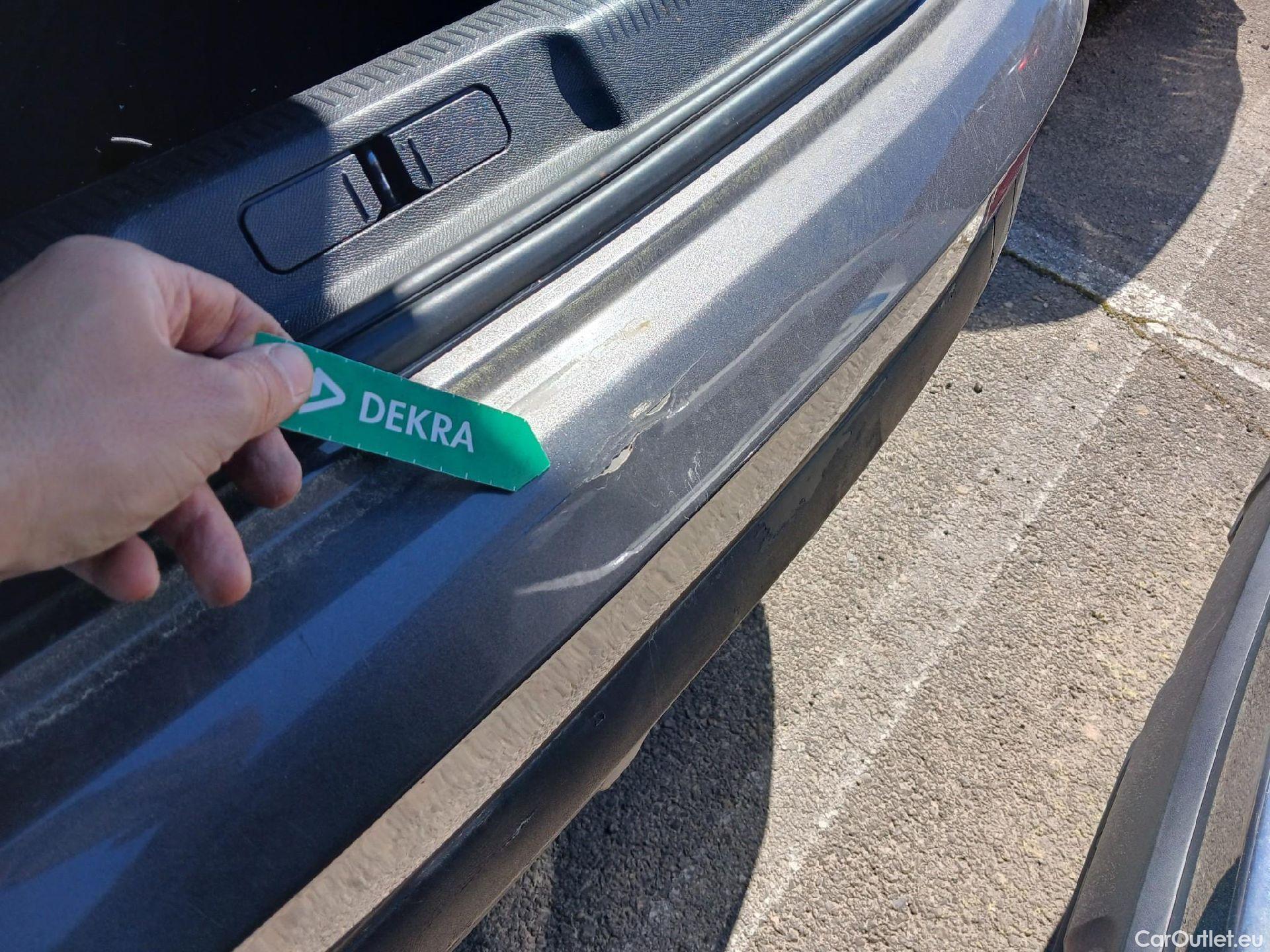  DS  DS7 DS DS 7 Crossback / 2017 / 5P / todoterreno BlueHDi DE 96kW (130CV) Auto. BASTILLE (AC2) #17