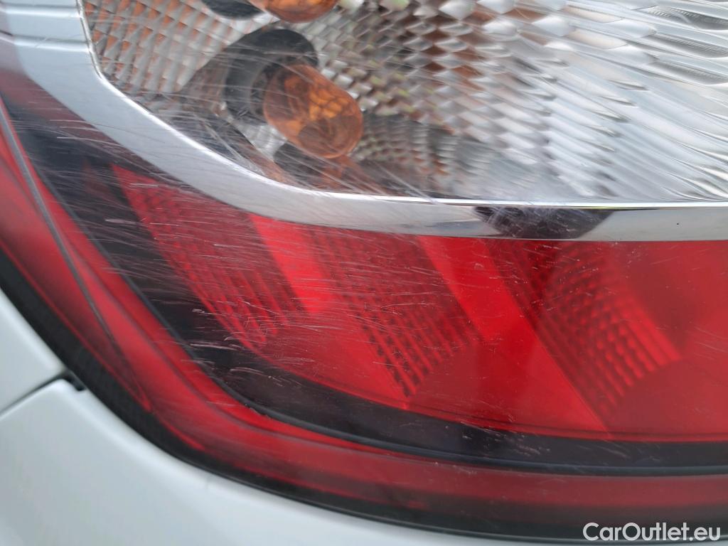  Ford  Kuga FORD  / 2016 / 5P / todoterreno 1.5 EcoBoost 88kW 4x2 Trend+ (CX) #2