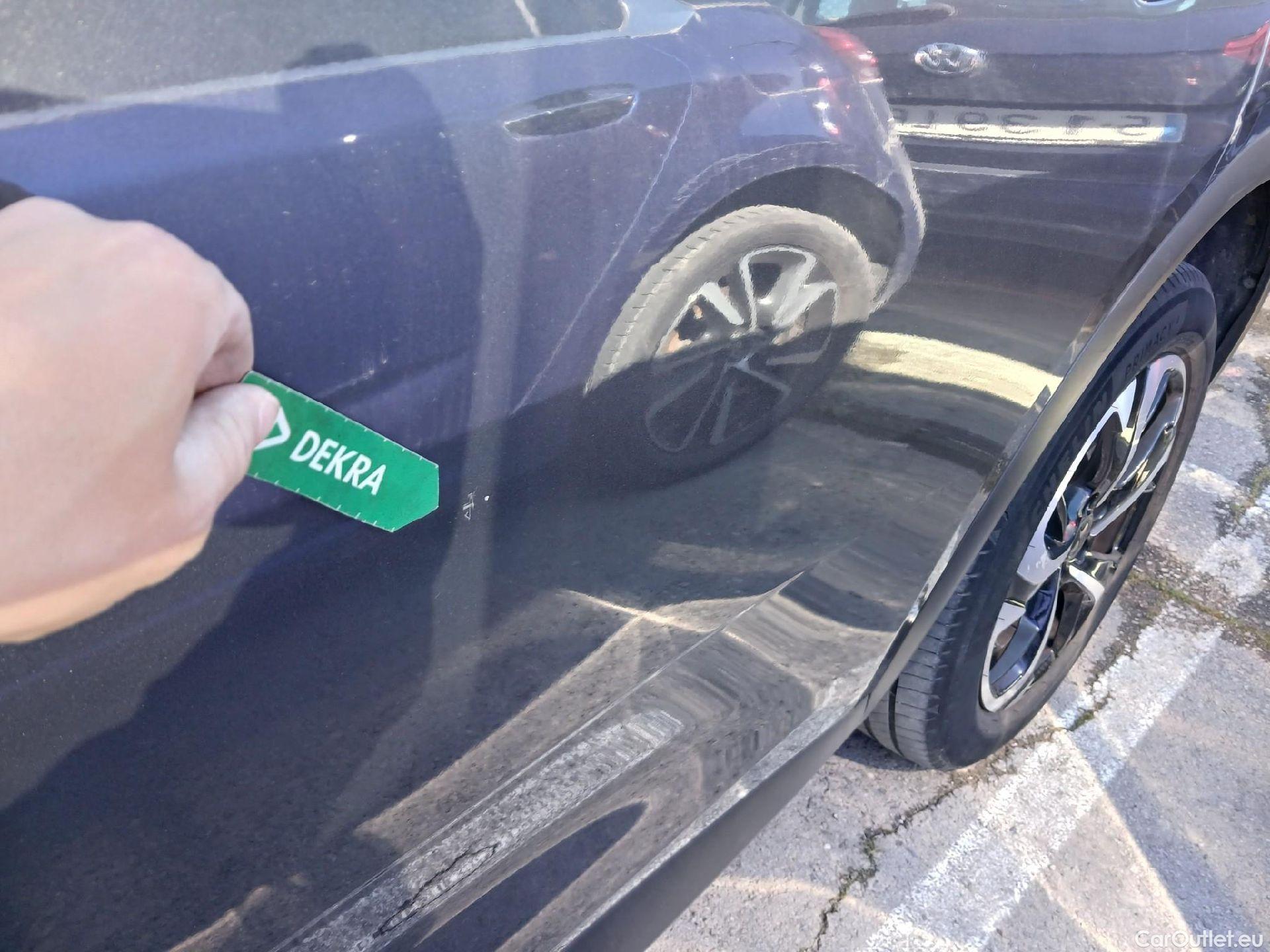  DS  DS7 DS DS 7 Crossback / 2017 / 5P / todoterreno BlueHDi DE 96kW (130CV) Auto. BASTILLE (AC2) #12