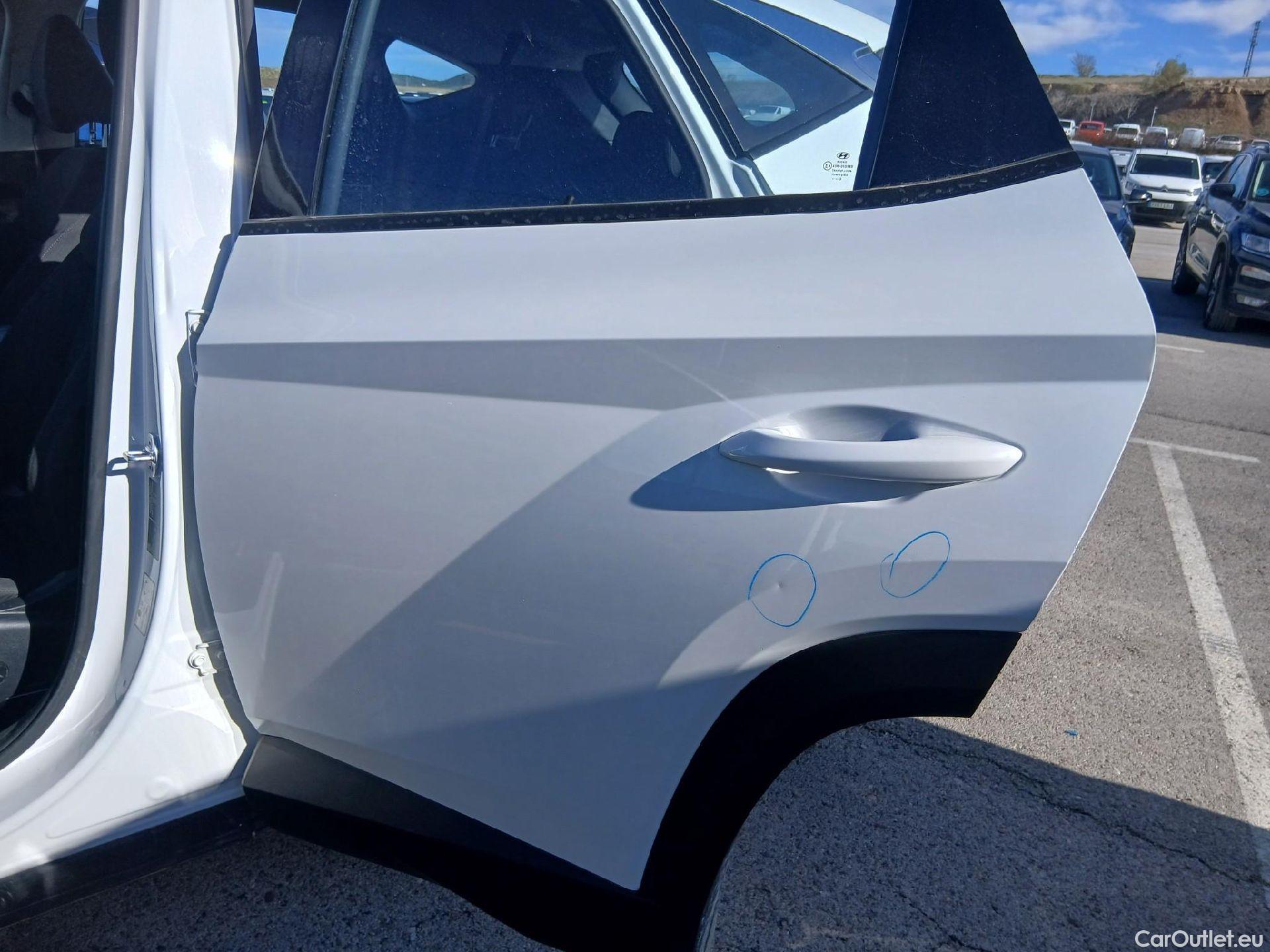  Hyundai  Tucson HYUNDAI  / 2020 / 5P / todoterreno 1.6 CRDI 100kW (136CV) 48V Maxx DCT 4x4 #32