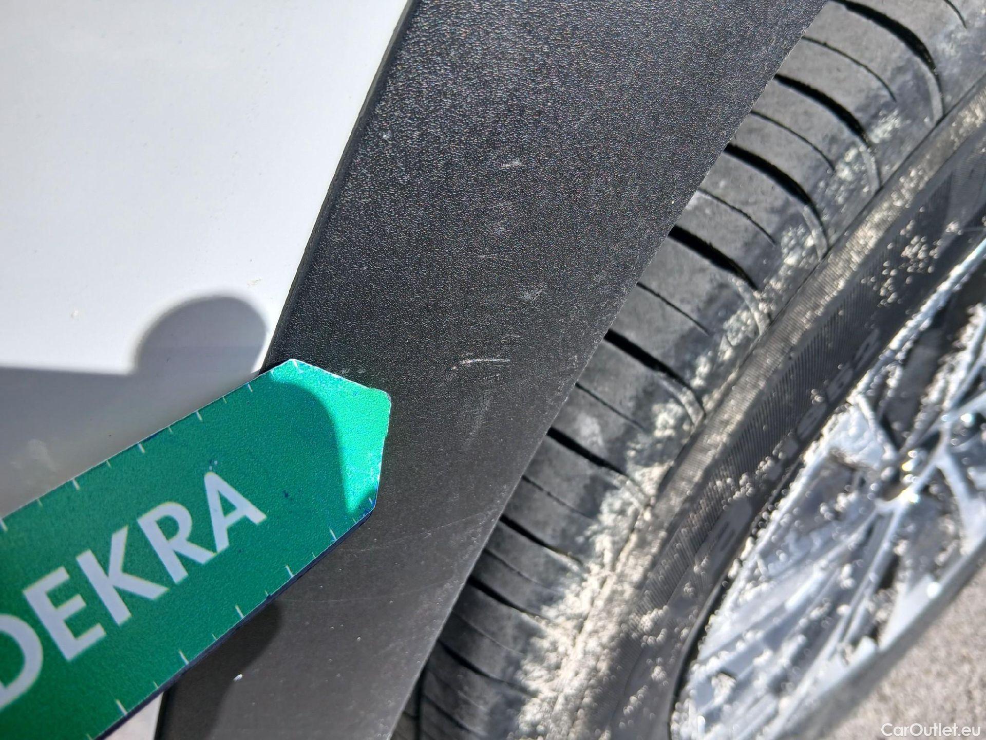  Hyundai  Tucson HYUNDAI  / 2020 / 5P / todoterreno 1.6 CRDI 100kW (136CV) 48V Maxx DCT 4x4 #13