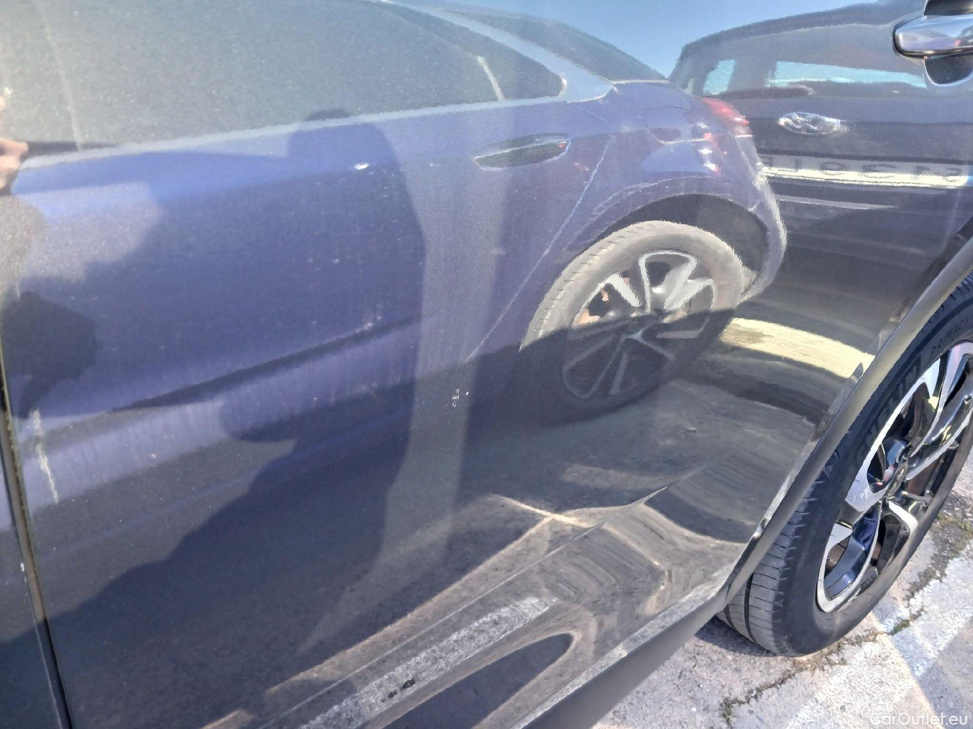  DS  DS7 DS DS 7 Crossback / 2017 / 5P / todoterreno BlueHDi DE 96kW (130CV) Auto. BASTILLE (AC2) #11