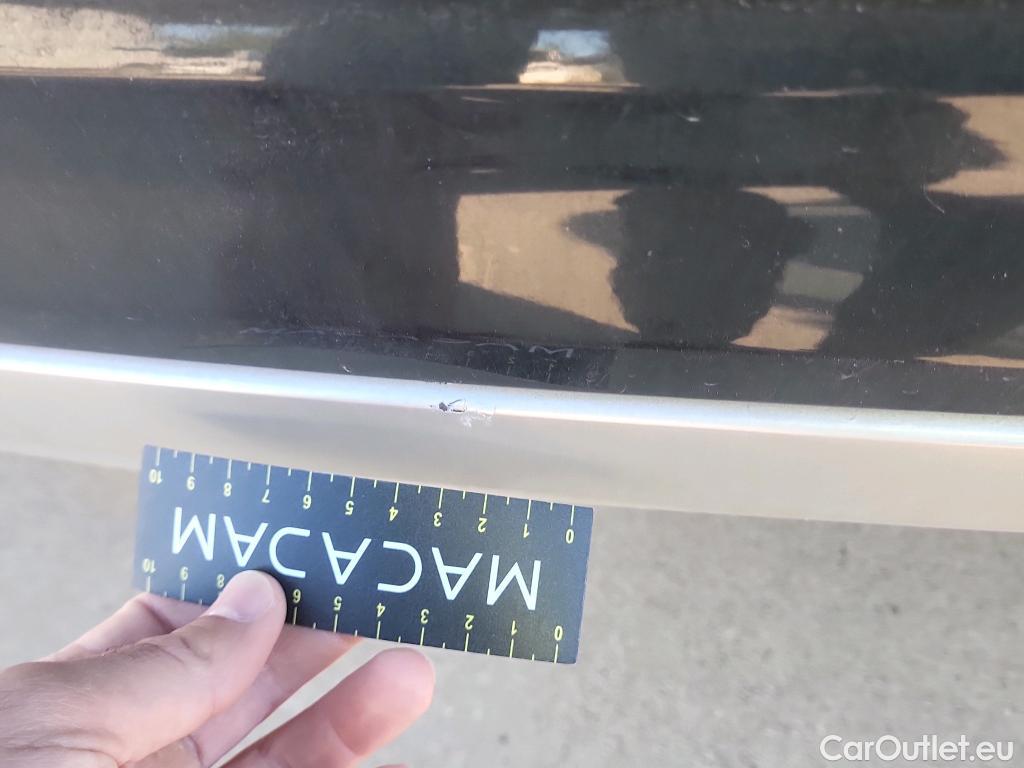  Audi  Q2 AUDI  / 2016 / 5P / todoterreno Design 30 TFSI 85kW (116CV) #10