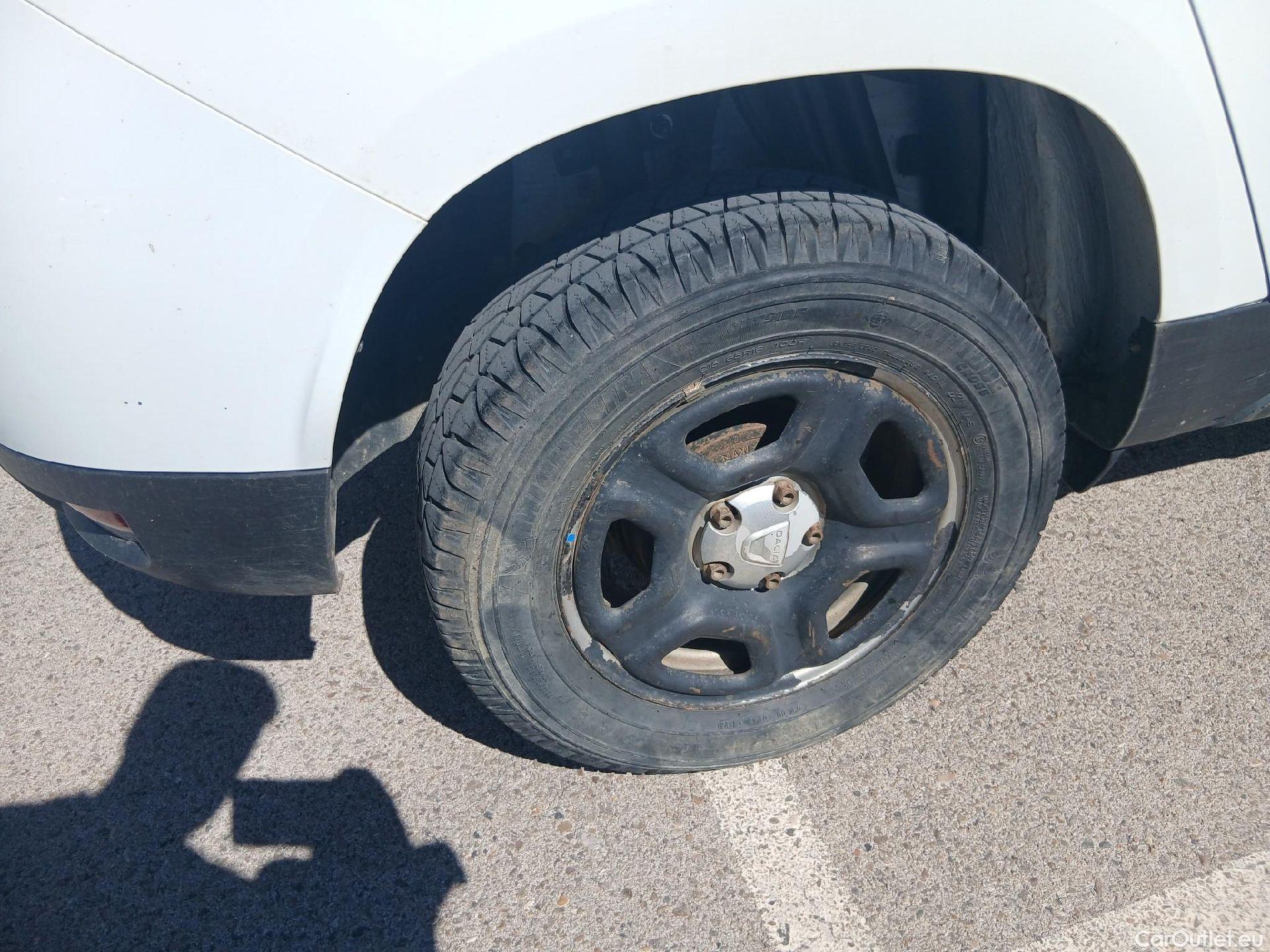  Dacia  Duster DACIA  / 2018 / 5P / todoterreno Comfort Blue dCi 85kW (115CV) 4X4 #32