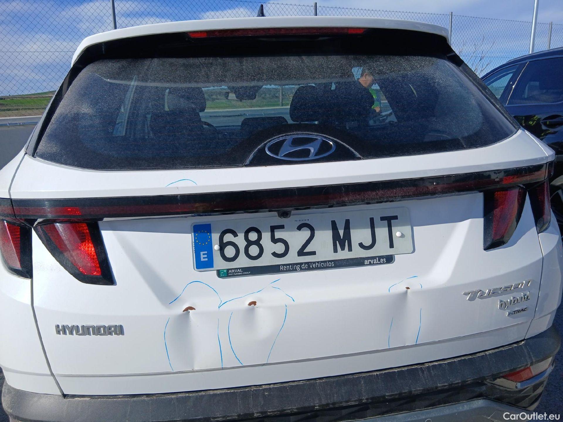  Hyundai  Tucson HYUNDAI  / 2020 / 5P / todoterreno 1.6 CRDI 100kW (136CV) 48V Maxx DCT 4x4 #40