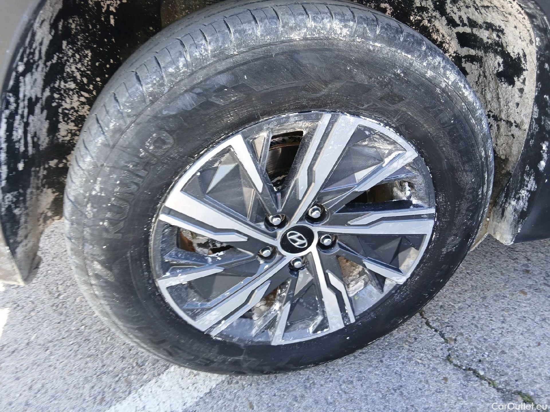  Hyundai  Tucson HYUNDAI  / 2020 / 5P / todoterreno 1.6 CRDI 100kW (136CV) 48V Maxx DCT 4x4 #48