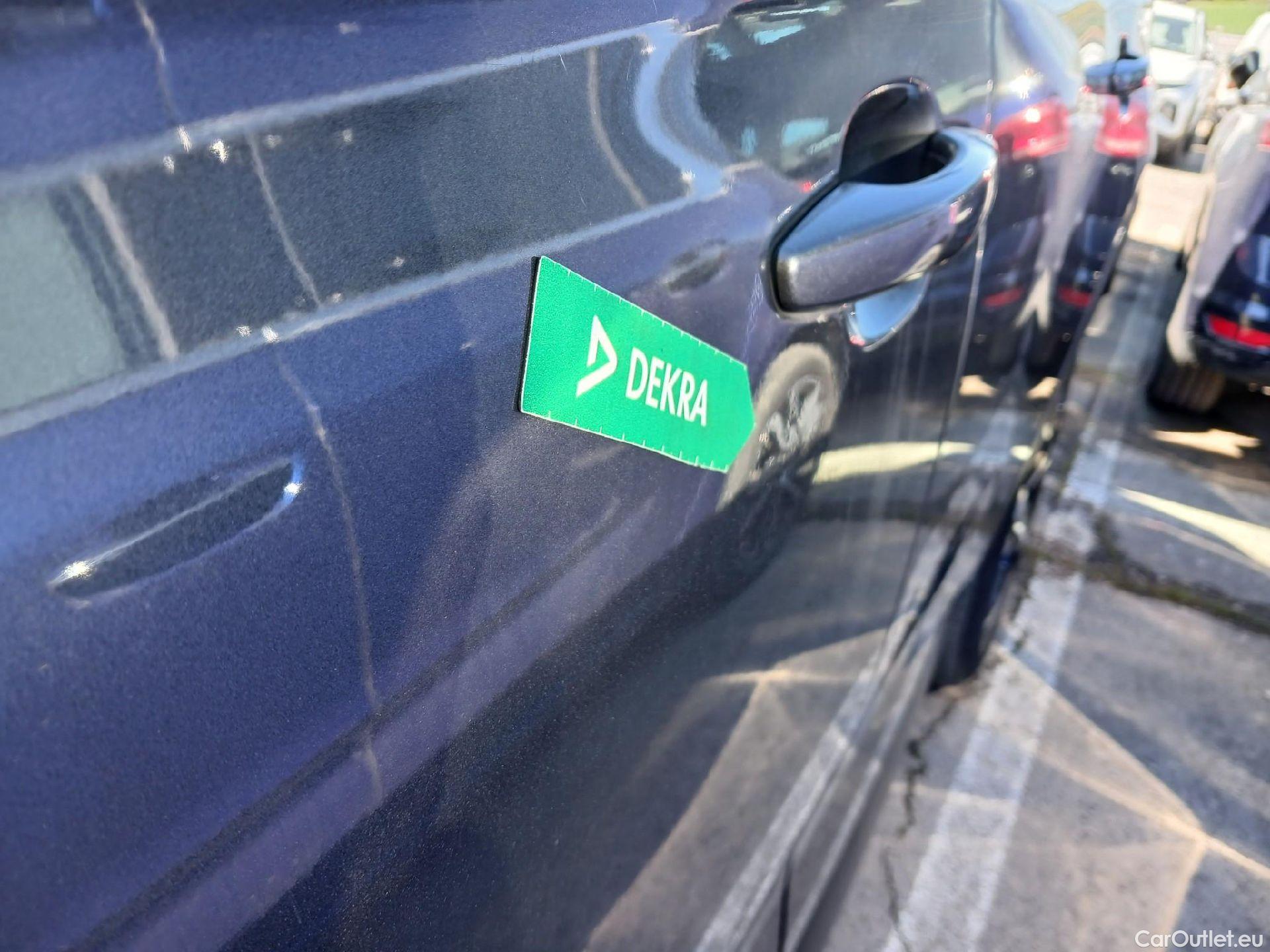  DS  DS7 DS DS 7 Crossback / 2017 / 5P / todoterreno BlueHDi DE 96kW (130CV) Auto. BASTILLE (AC2) #9