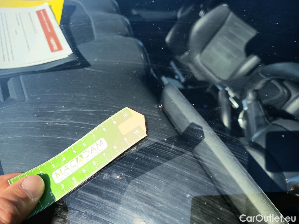  Mercedes  C-Klasse MERCEDES-BENZ Clase C / 2021 / 4P / sedán C 220 d 4MATIC #2