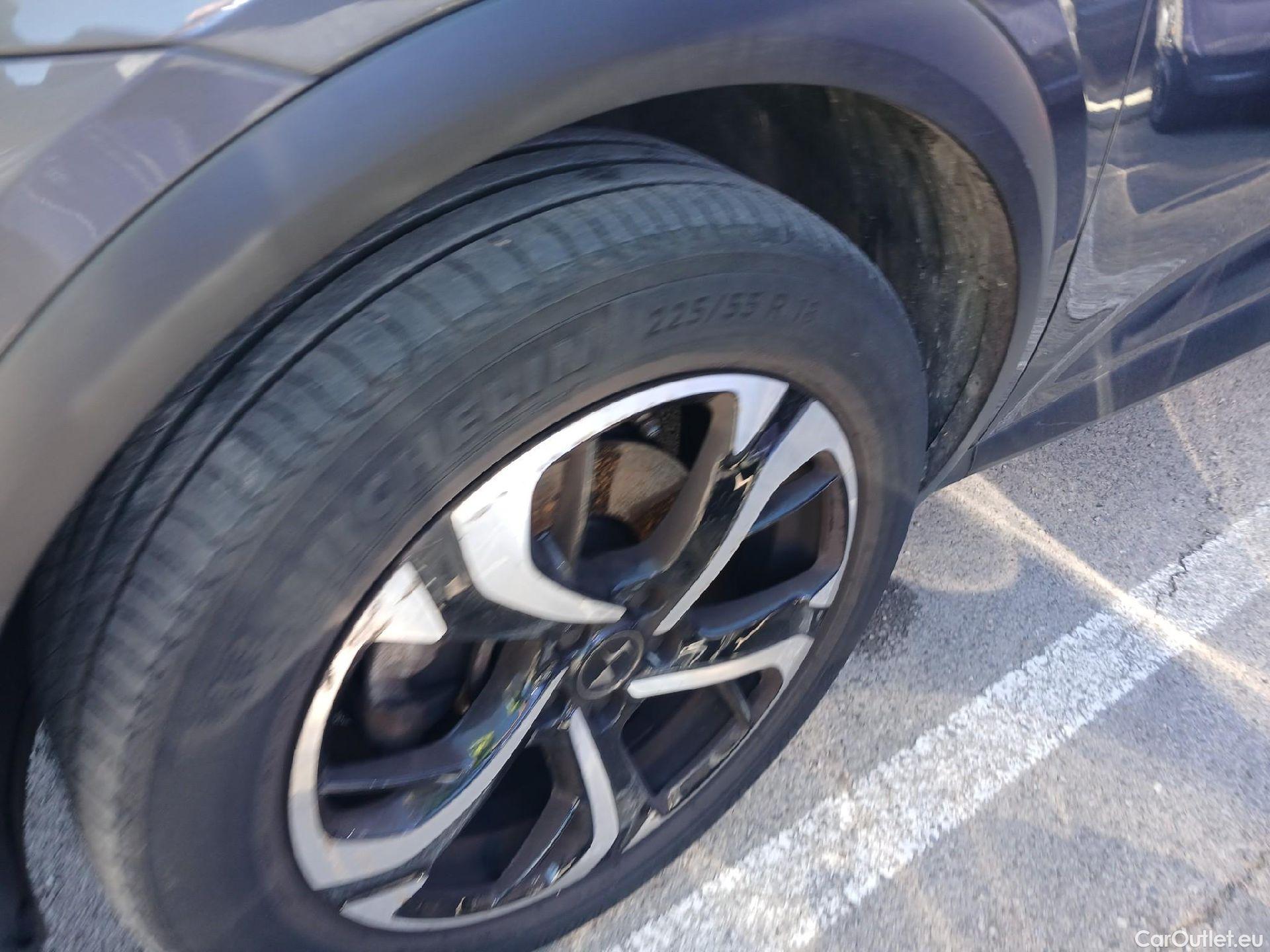  DS  DS7 DS DS 7 Crossback / 2017 / 5P / todoterreno BlueHDi DE 96kW (130CV) Auto. BASTILLE (AC2) #8