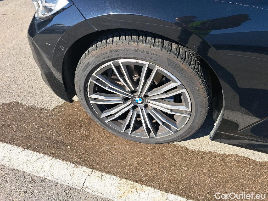  Bmw  Serie 3 BMW  / 2019 / 5P / familiar M340i xDrive Auto. Touring #11