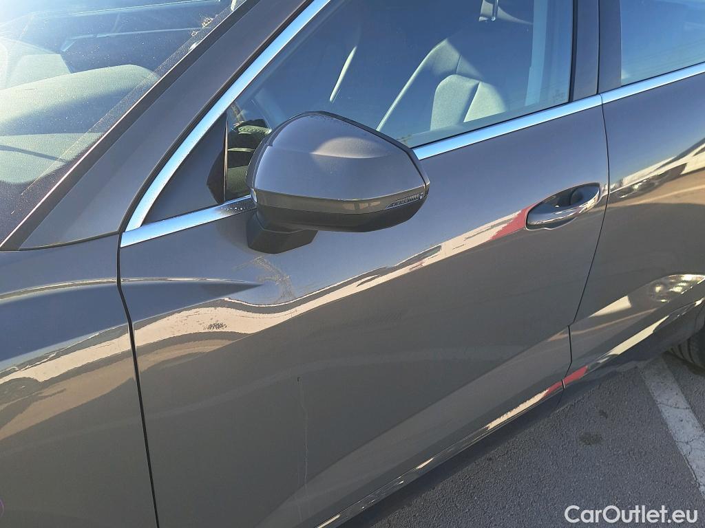  Audi  Q3 AUDI  Sportback / 2019 / 5P / todoterreno Advanced 35 TDI 110kW (150CV) S tronic (ACC) #10