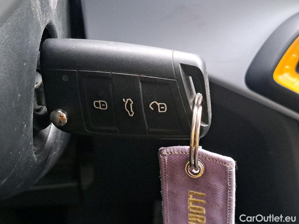  Seat  Arona SEAT  / 2017 / 5P / todoterreno 1.0 TSI 81kW (110CV) Style Plus (AC) #2