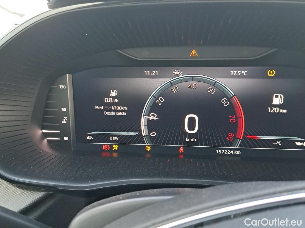  Skoda  Fabia SKODA  / 2021 / 5P / berlina con portón 1.0 TSI 70KW (95CV) Ambition (AC) #52