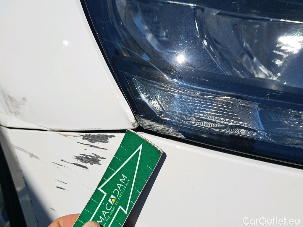  Skoda  Fabia SKODA  / 2021 / 5P / berlina con portón 1.0 TSI 70KW (95CV) Ambition (AC) #2