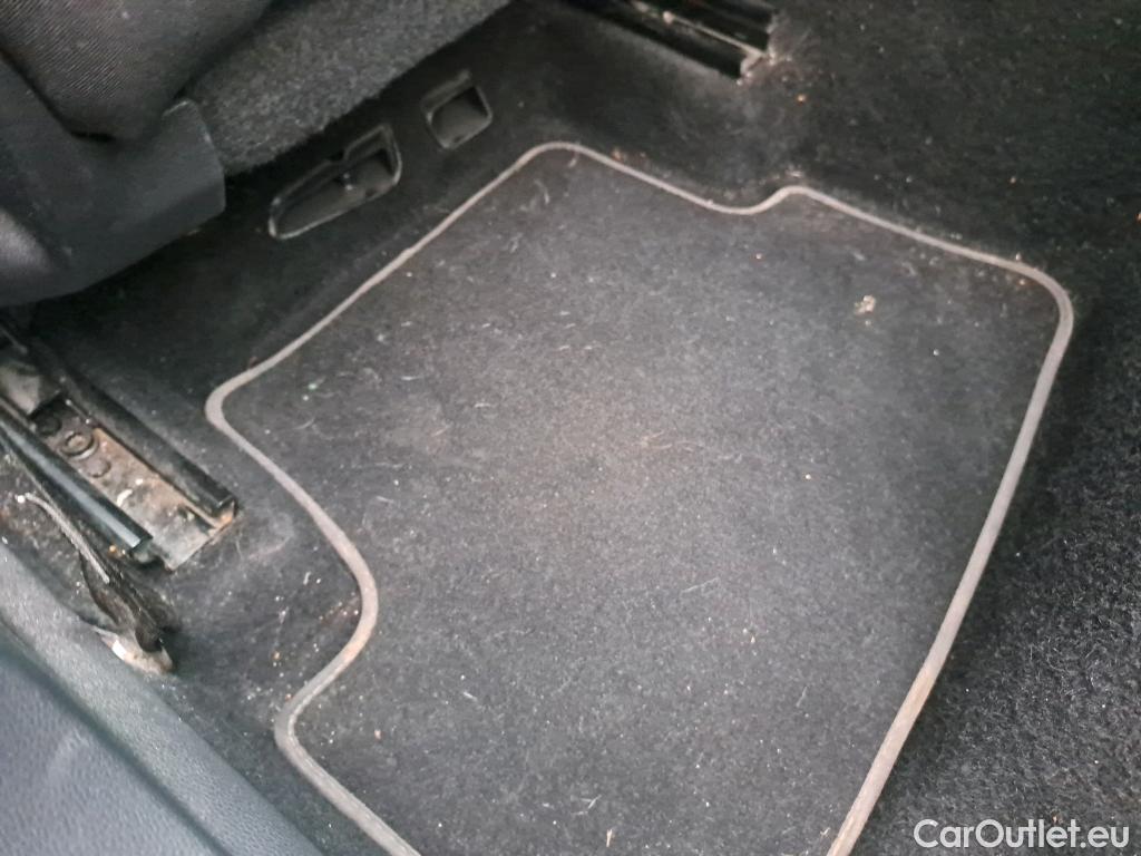  Seat  Arona SEAT  / 2017 / 5P / todoterreno 1.0 TSI 81kW (110CV) Style Plus (AC) #7