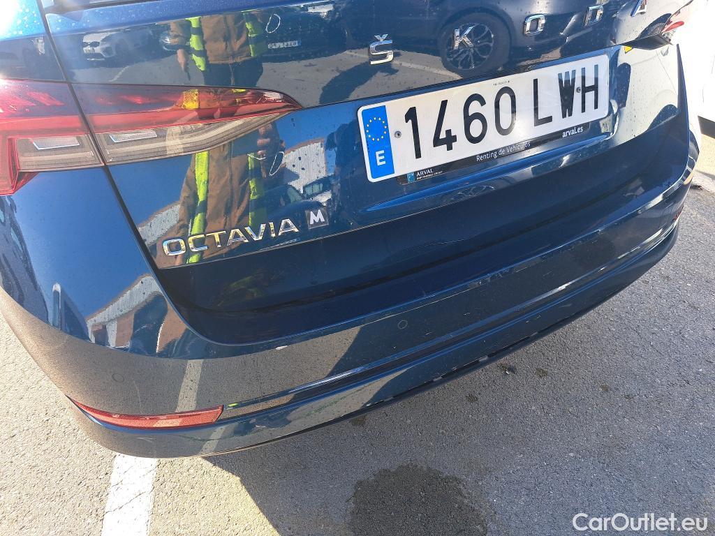 Skoda  Octavia SKODA  / 2020 / 5P / familiar Combi 2.0 TDI 110kW(150CV) DSG Ambition #3
