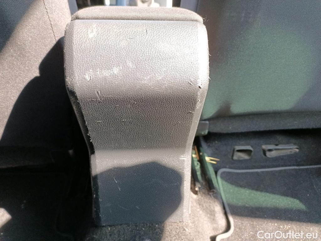  Seat  Arona SEAT  / 2017 / 5P / todoterreno 1.0 TSI 81kW (110CV) Style Plus (AC) #8