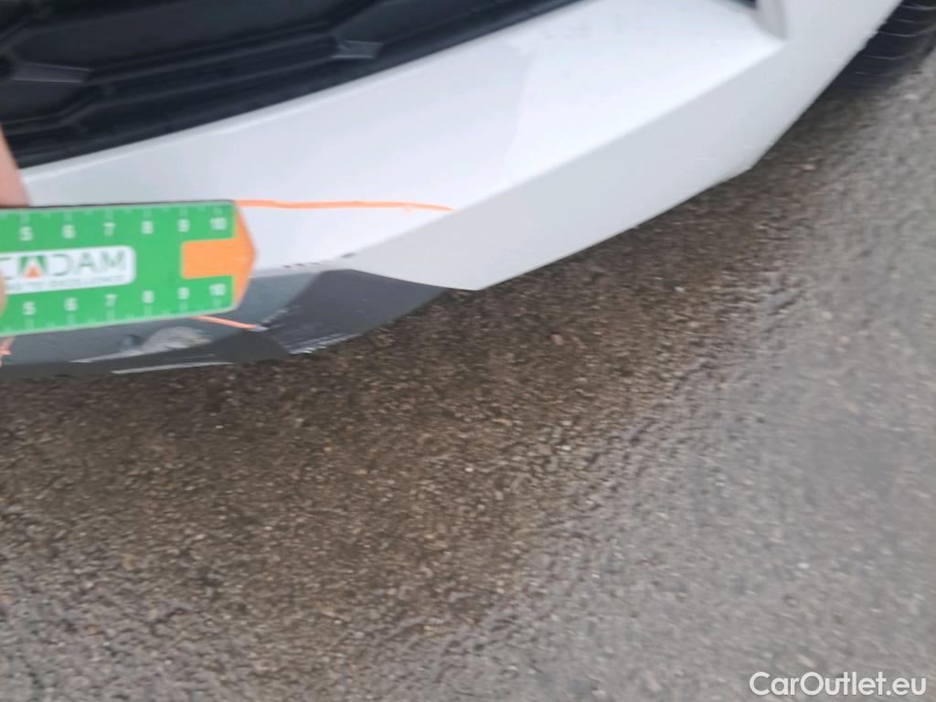  Skoda  KAMIQ SKODA  1.0 TSI 81kW (110CV) DSG Ambition #9