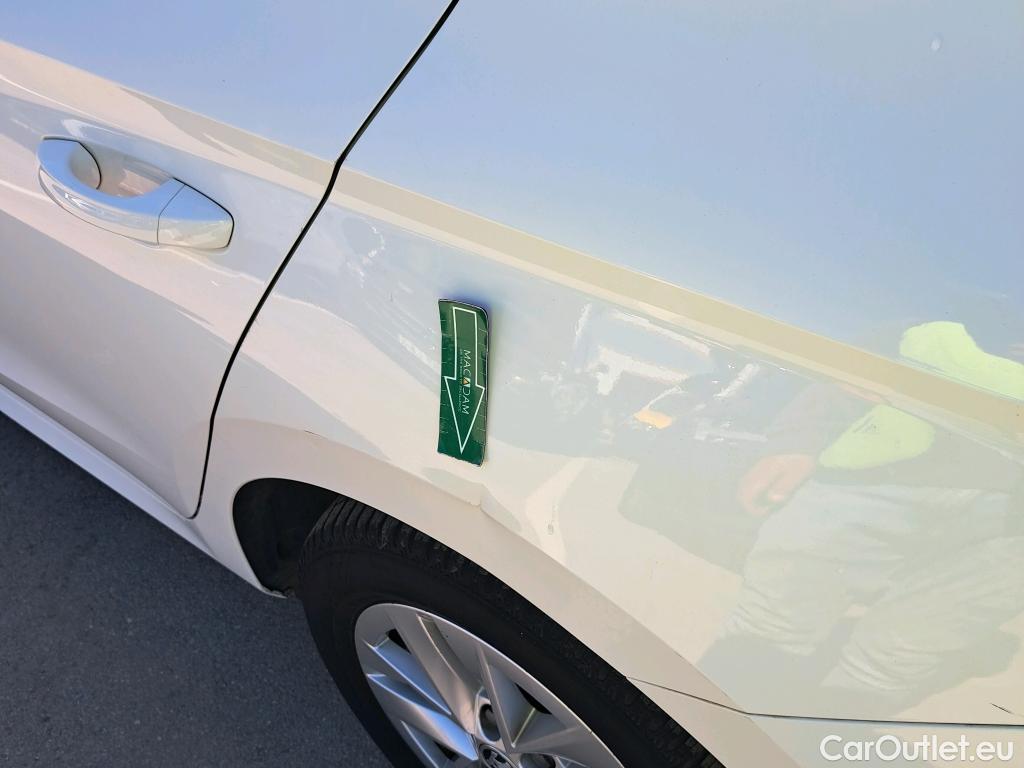  Skoda  Fabia SKODA  / 2021 / 5P / berlina con portón 1.0 TSI 70KW (95CV) Ambition (AC) #13