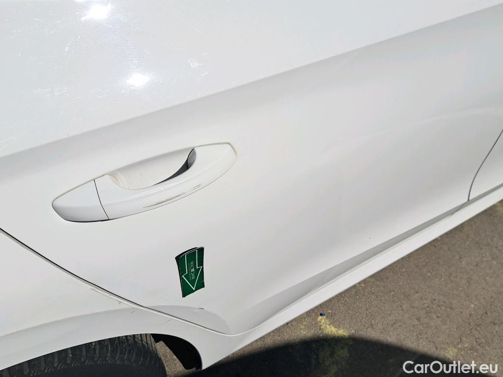  Skoda  Fabia SKODA  / 2021 / 5P / berlina con portón 1.0 TSI 70KW (95CV) Ambition (AC) #19