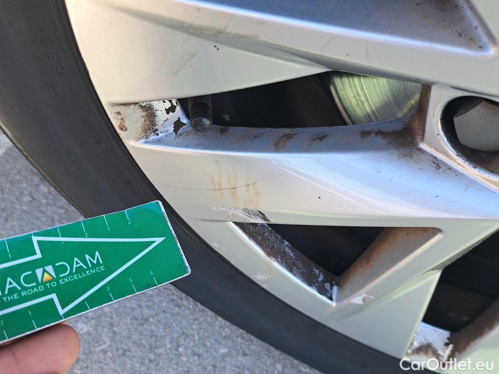  Skoda  Fabia SKODA  / 2021 / 5P / berlina con portón 1.0 TSI 70KW (95CV) Ambition (AC) #24