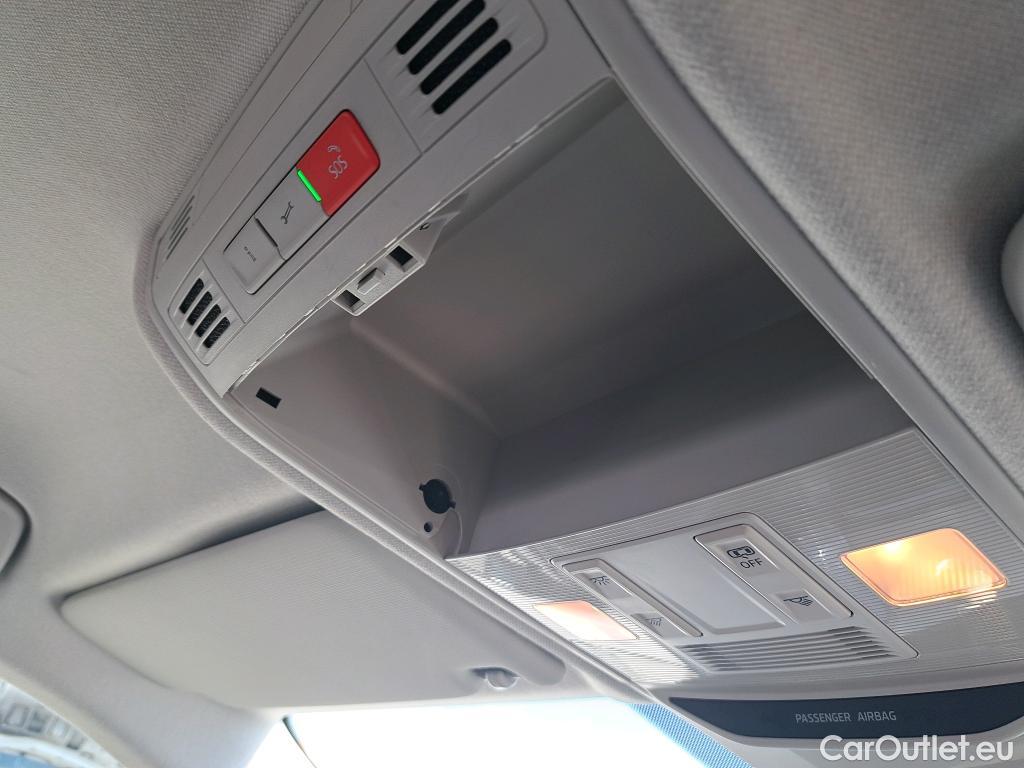  Skoda  Fabia SKODA  / 2021 / 5P / berlina con portón 1.0 TSI 70KW (95CV) Ambition (AC) #55