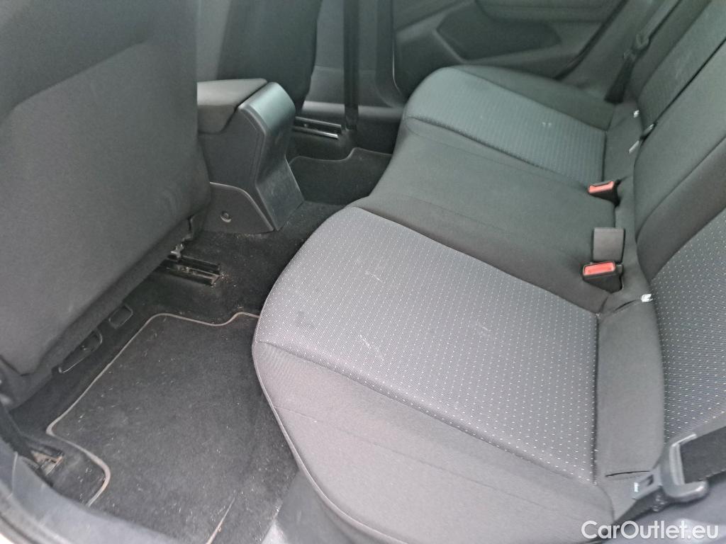  Seat  Arona SEAT  / 2017 / 5P / todoterreno 1.0 TSI 81kW (110CV) Style Plus (AC) #6