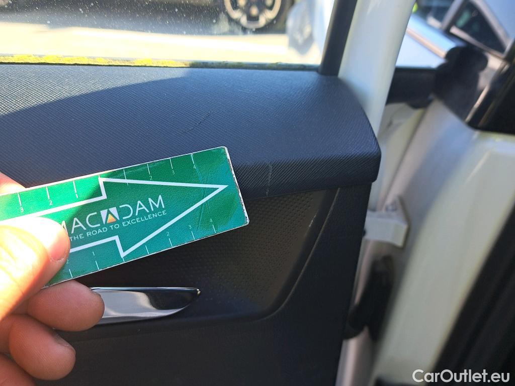  Skoda  Fabia SKODA  / 2021 / 5P / berlina con portón 1.0 TSI 70KW (95CV) Ambition (AC) #41