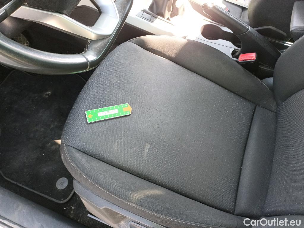  Seat  Arona SEAT  / 2017 / 5P / todoterreno 1.0 TSI 81kW (110CV) Style Plus (AC) #3