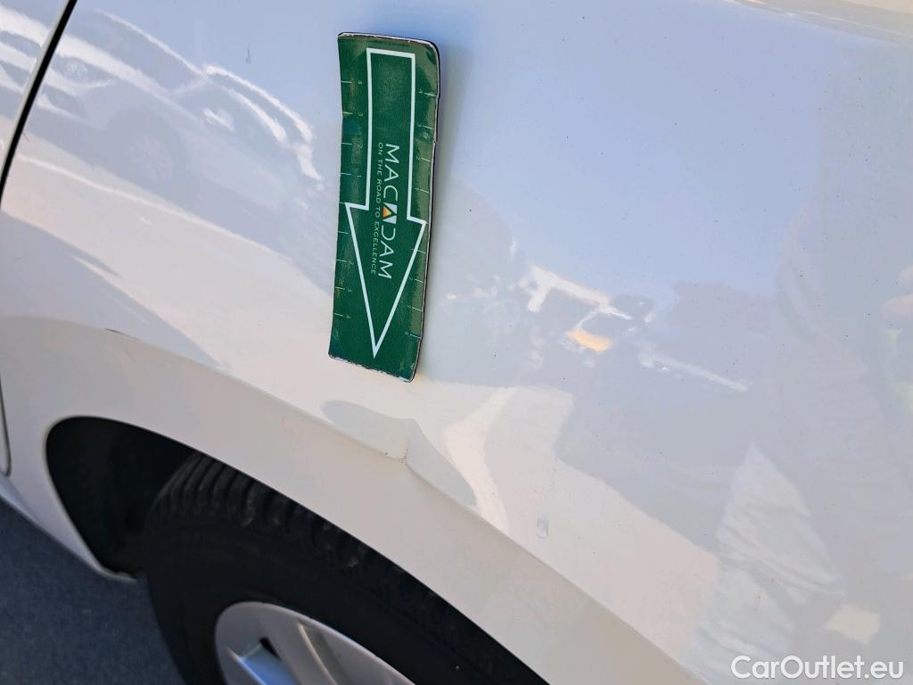  Skoda  Fabia SKODA  / 2021 / 5P / berlina con portón 1.0 TSI 70KW (95CV) Ambition (AC) #14