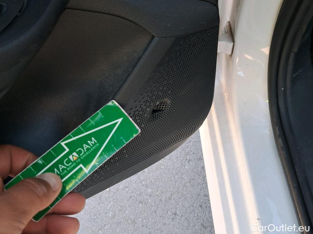  Skoda  Fabia SKODA  / 2021 / 5P / berlina con portón 1.0 TSI 70KW (95CV) Ambition (AC) #40