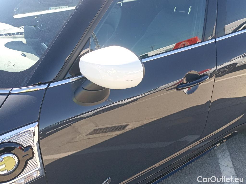  Mini  Countryman MINI  / 2020 / 5P / berlina con portón Cooper S E ALL4 #23