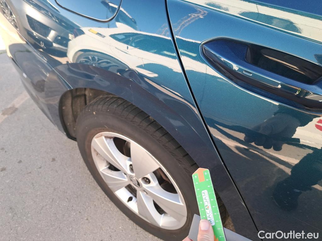  Skoda  Octavia SKODA  / 2020 / 5P / familiar Combi 2.0 TDI 110kW(150CV) DSG Ambition #2