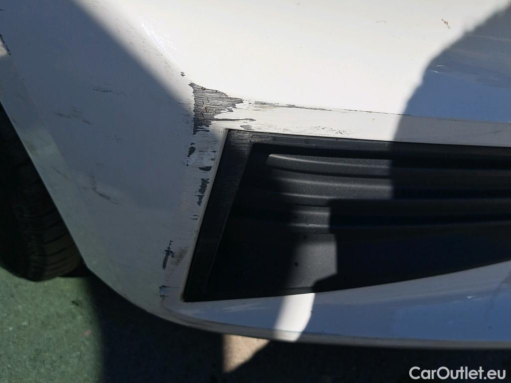  Skoda  Fabia SKODA  / 2021 / 5P / berlina con portón 1.0 TSI 70KW (95CV) Ambition (AC) #44