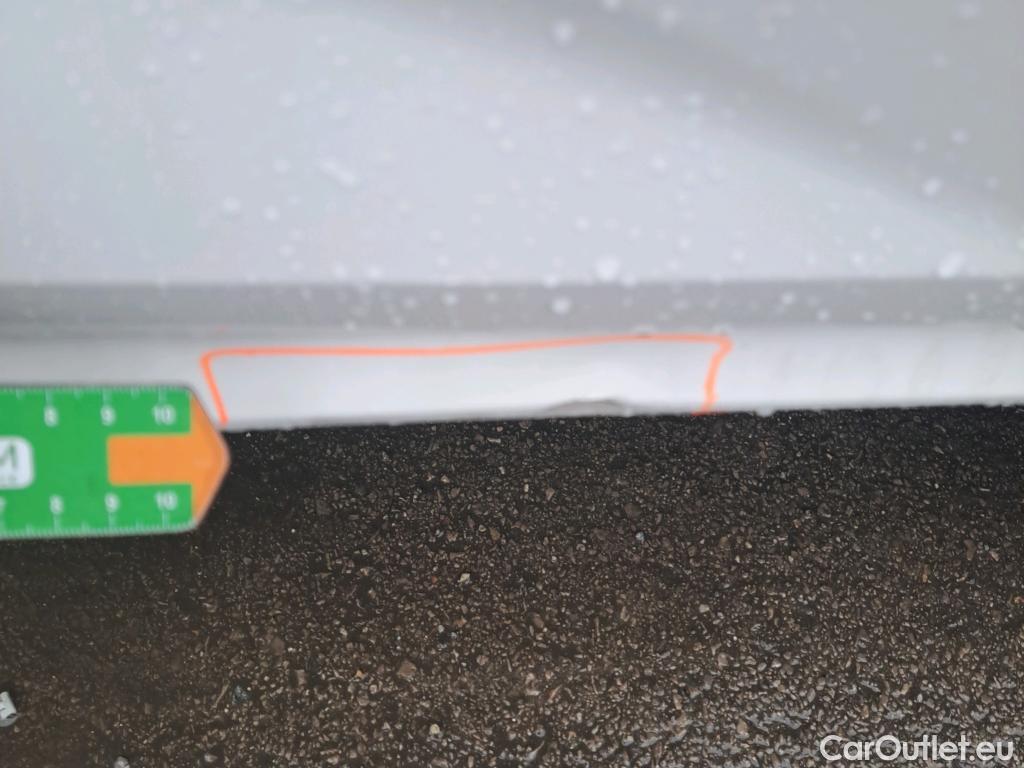  Skoda  KAMIQ SKODA  1.0 TSI 81kW (110CV) DSG Ambition #2