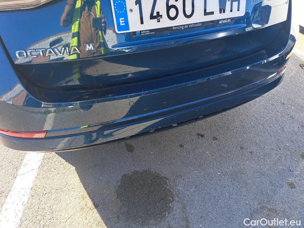  Skoda  Octavia SKODA  / 2020 / 5P / familiar Combi 2.0 TDI 110kW(150CV) DSG Ambition #10