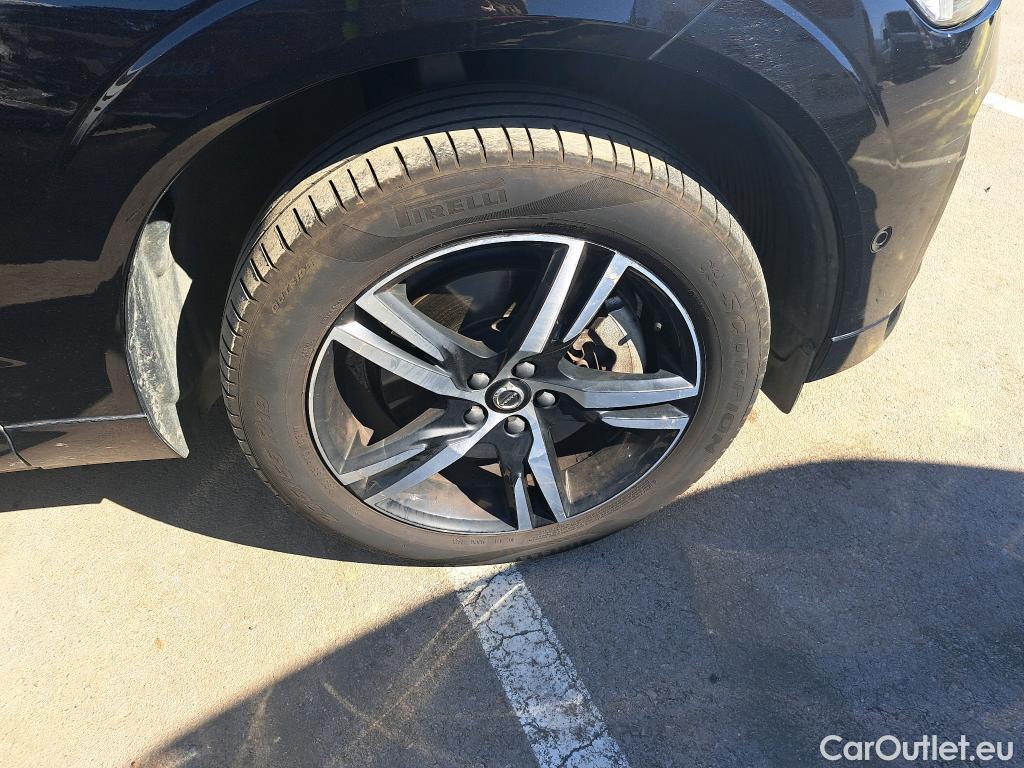  Volvo  XC60 VOLVO  / 2017 / 5P / todoterreno 2.0 T6 AWD Recharge R-Design Auto #8