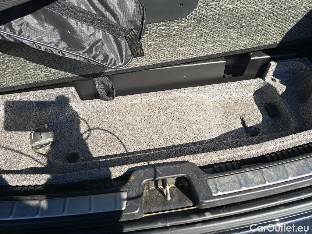  Volvo  XC60 VOLVO  / 2017 / 5P / todoterreno 2.0 T6 AWD Recharge R-Design Auto #7