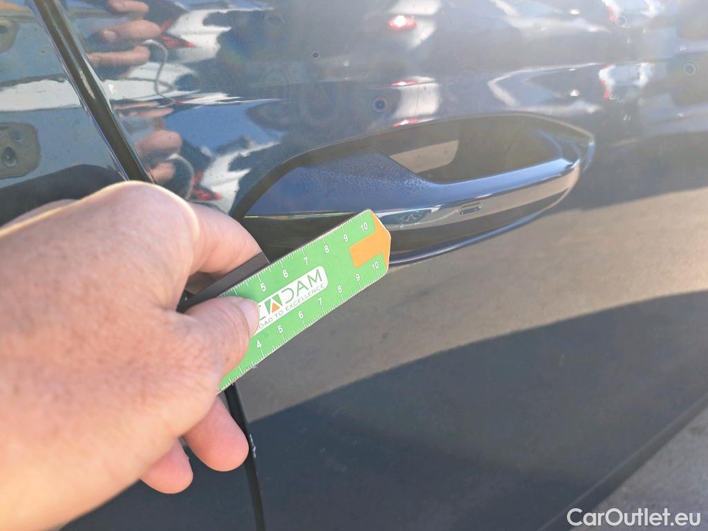  Skoda  Octavia SKODA  / 2020 / 5P / familiar Combi 2.0 TDI 110kW(150CV) DSG Ambition #40