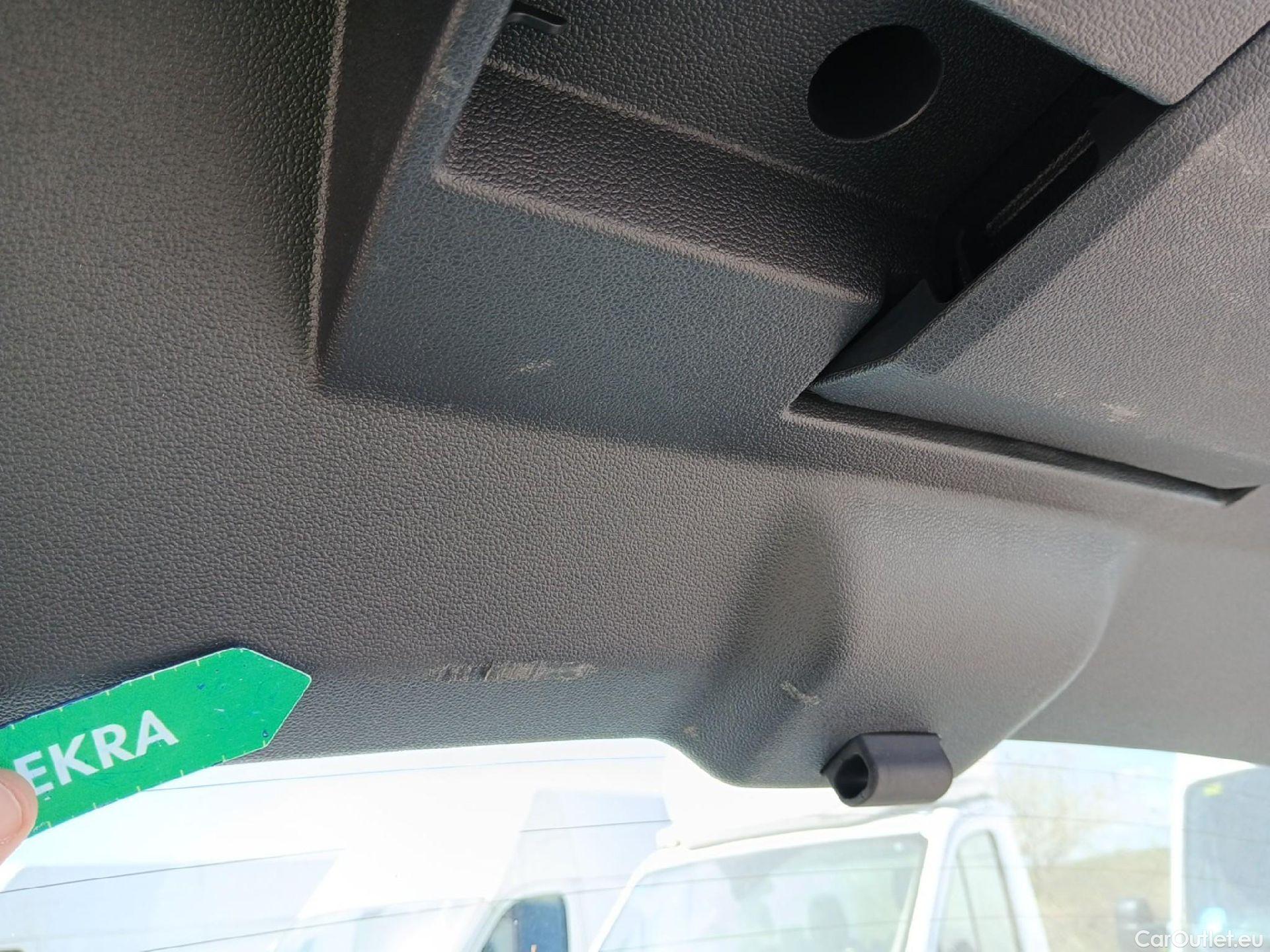  Volkswagen  Polo VOLKSWAGEN  / 2021 / 5P / berlina con portón Life 1.0 TSI 70kW (95CV) #7